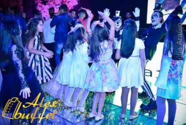 Júlia - 15 Anos - 65