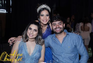 Maria Izadora - 15 Anos (1)