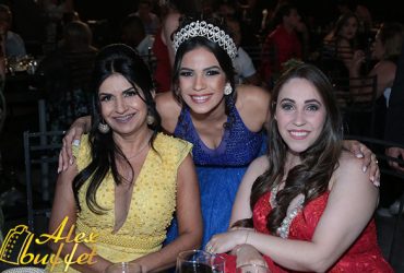 Maria Izadora - 15 Anos (32)