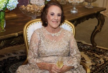 Maria Divina - 80 Anos